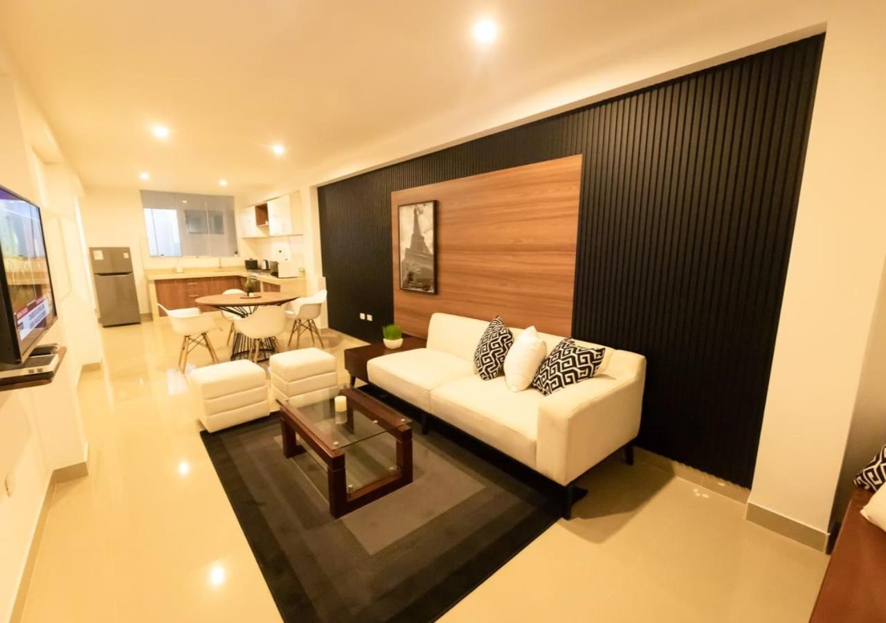 Moderno Departamento En *