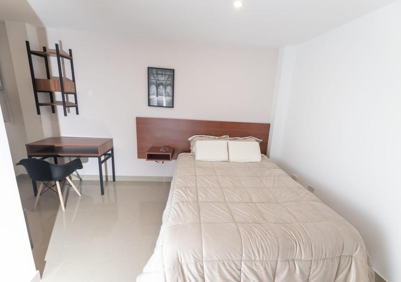 Moderno Departamento En